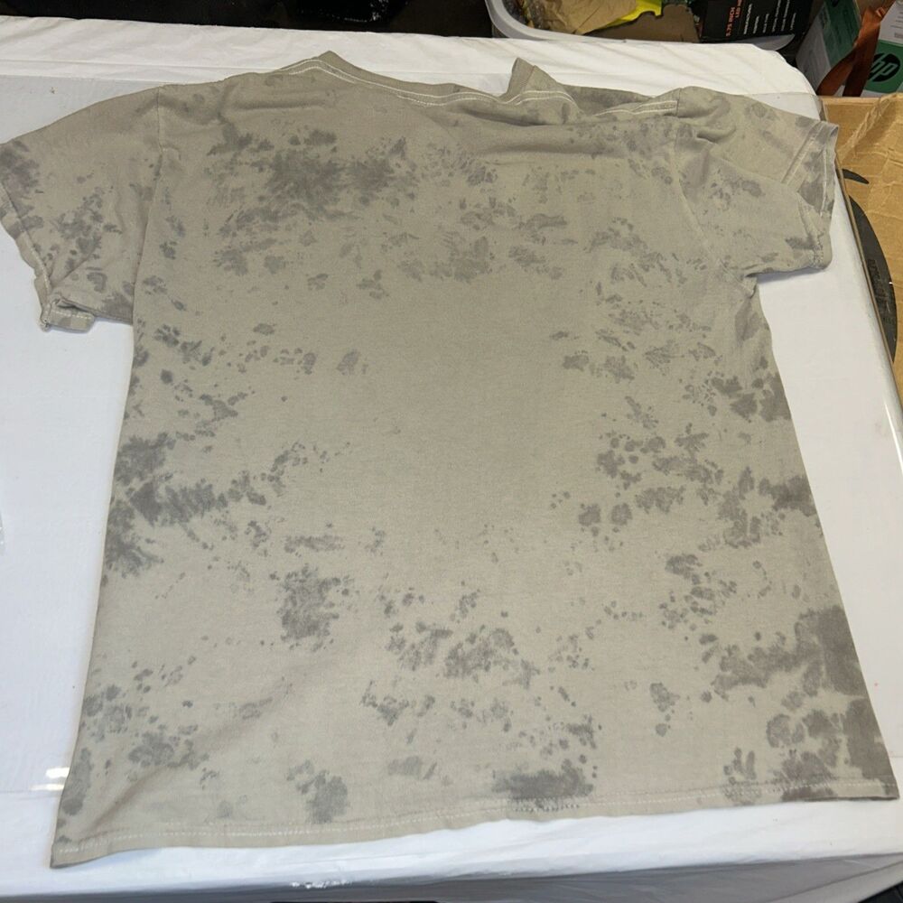Guild of Calamity Stephanie Bayles T Shirt Bat Cat New Hot Topic Large - Picture 6 of 8
